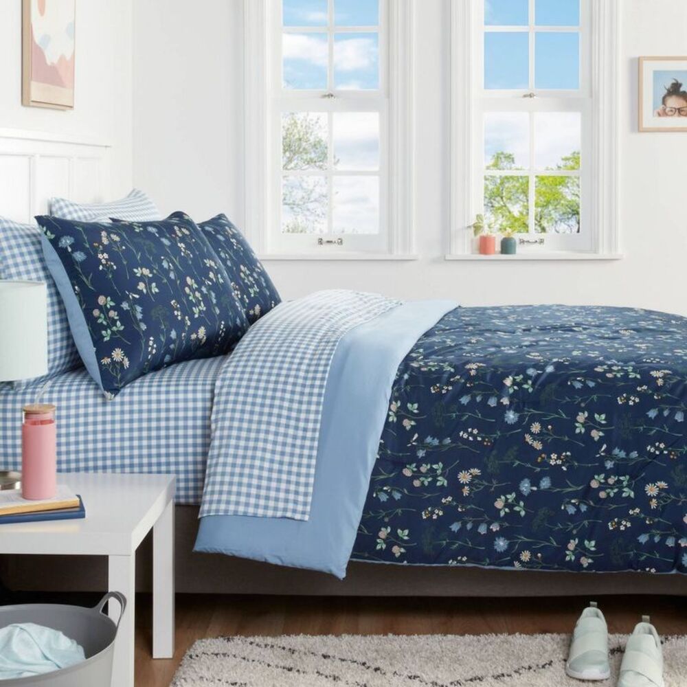 5pc Twin XL Floral Microfiber Reversible Comforter & Sheets Set Navy